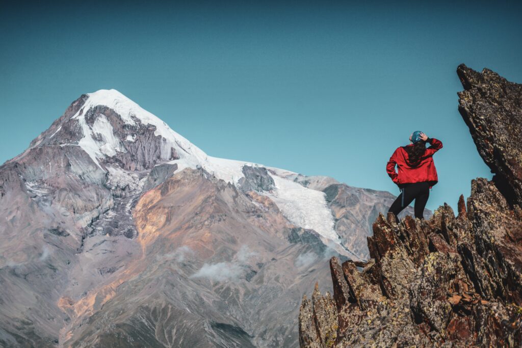 Poranny spacer czy trekking górski to dla wielu pasjonatów przyrody najprzyjemniejsza część dnia